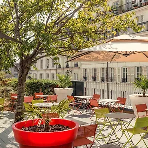 Mercure Montmartre Sacre Coeur **** Παρίσι