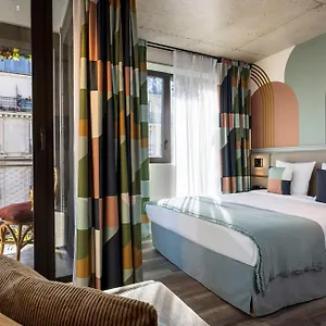 La Belle Hotel