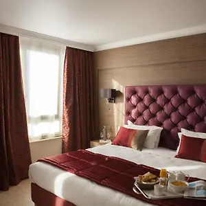 Royal Garden Champs-elysees Hotel